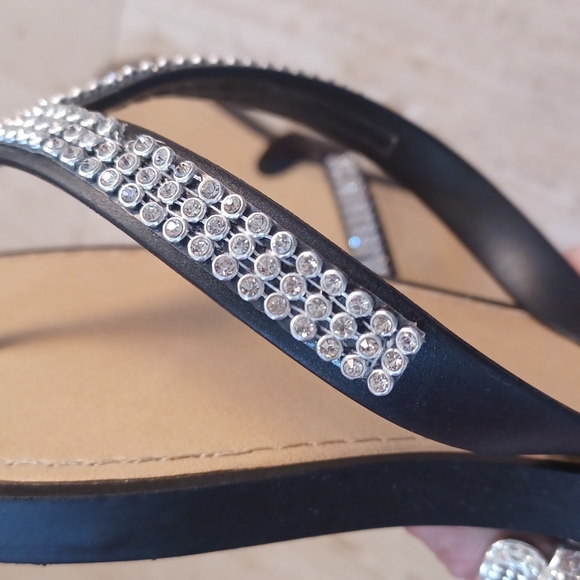 White Line Rhinestone Flip Flops - Picture 7 of 7